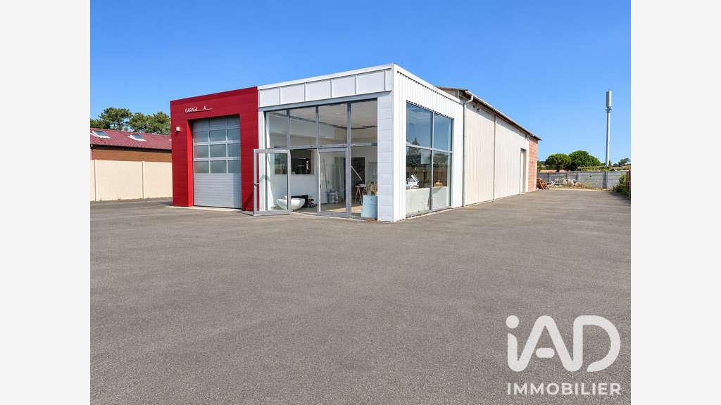 AV bâtiment industriel de 290m² à Gujan-Mestras