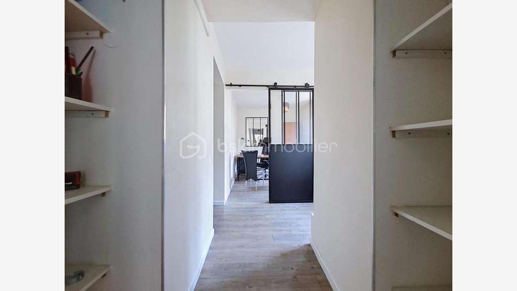GUYANCOURT COEUR DE VILLE - Local commercial