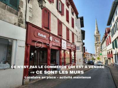 Murs commerciaux occupés à vendre Hyper-centre  