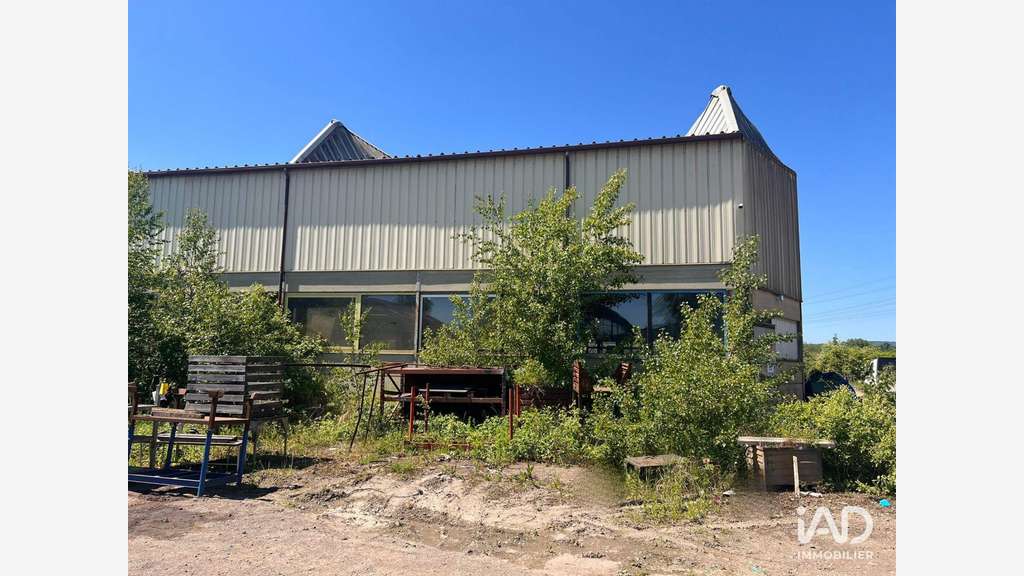 Vente local commercial de 1600m² à Hauconcourt