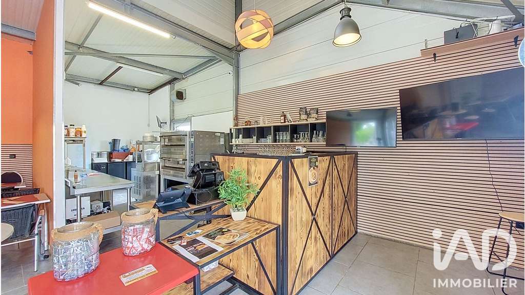 Vente local commercial de 82m² + terrasse Hautmont