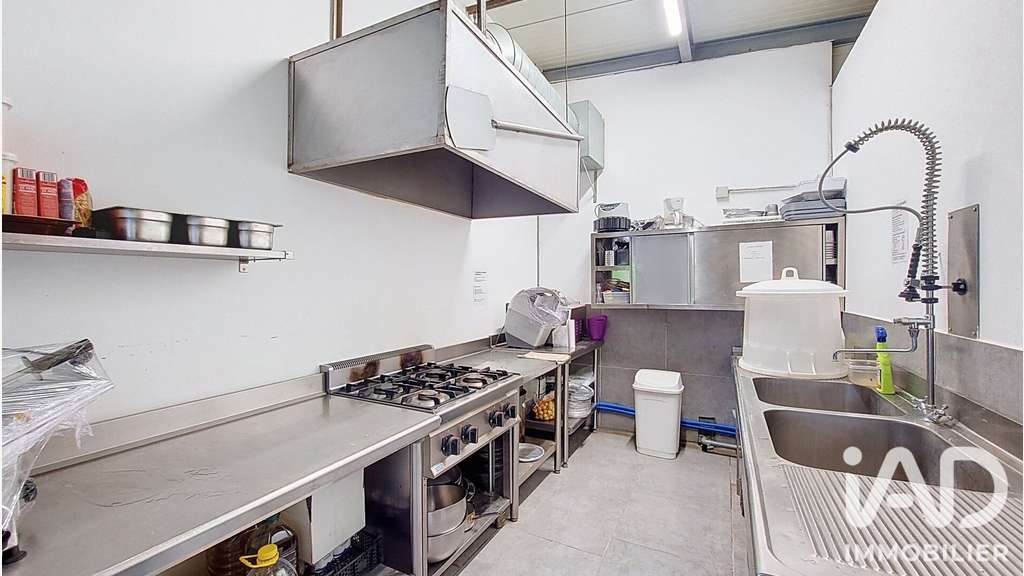 Vente local commercial de 82m² + terrasse Hautmont