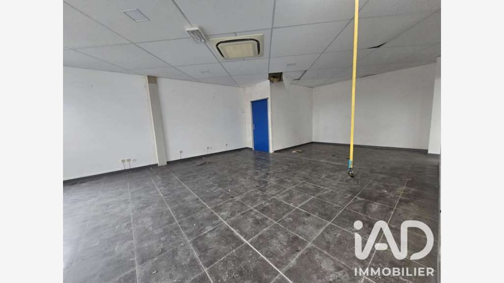 AV local commercial bureaux 115m² à Hénin-Beaumont
