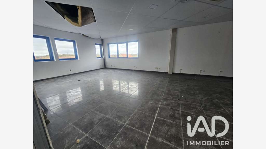AV local commercial bureaux 115m² à Hénin-Beaumont