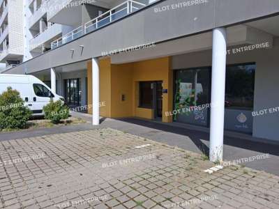 À VENDRE - LOCAL COMMERCIAL 130 m² - HENNEBONT