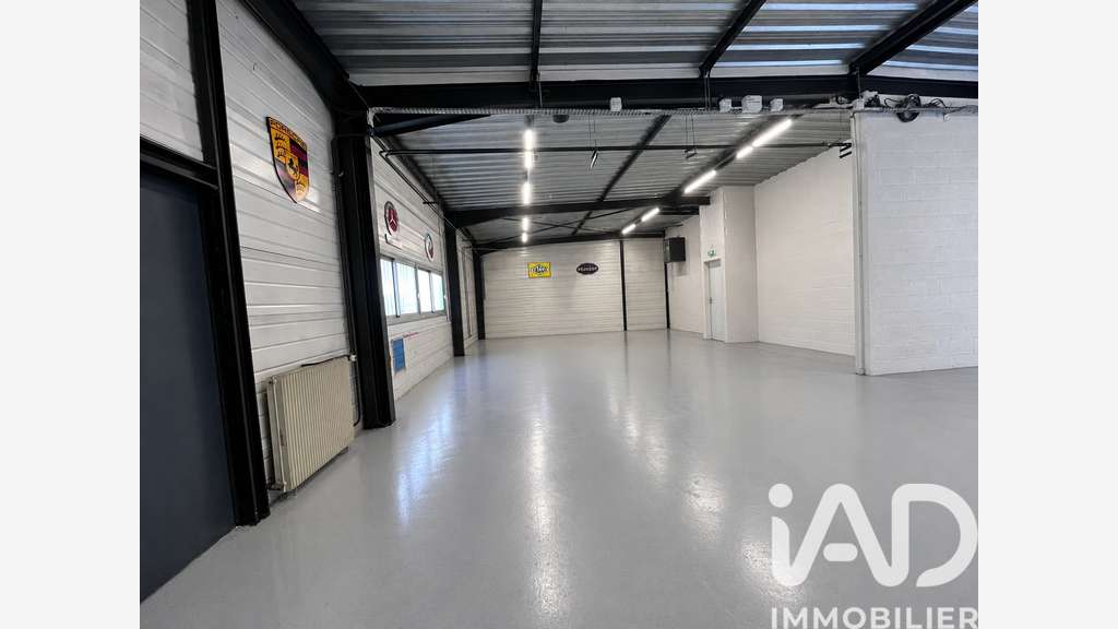 Vente murs commerciaux 390m² à Herblay-sur-Seine