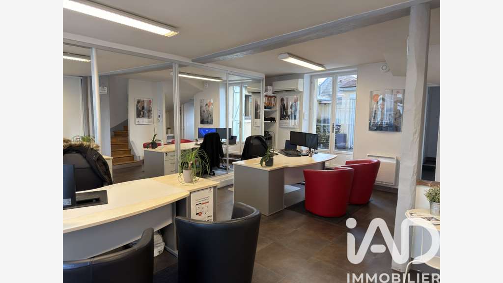 Vente maison de ville 110m² à Houdan centre