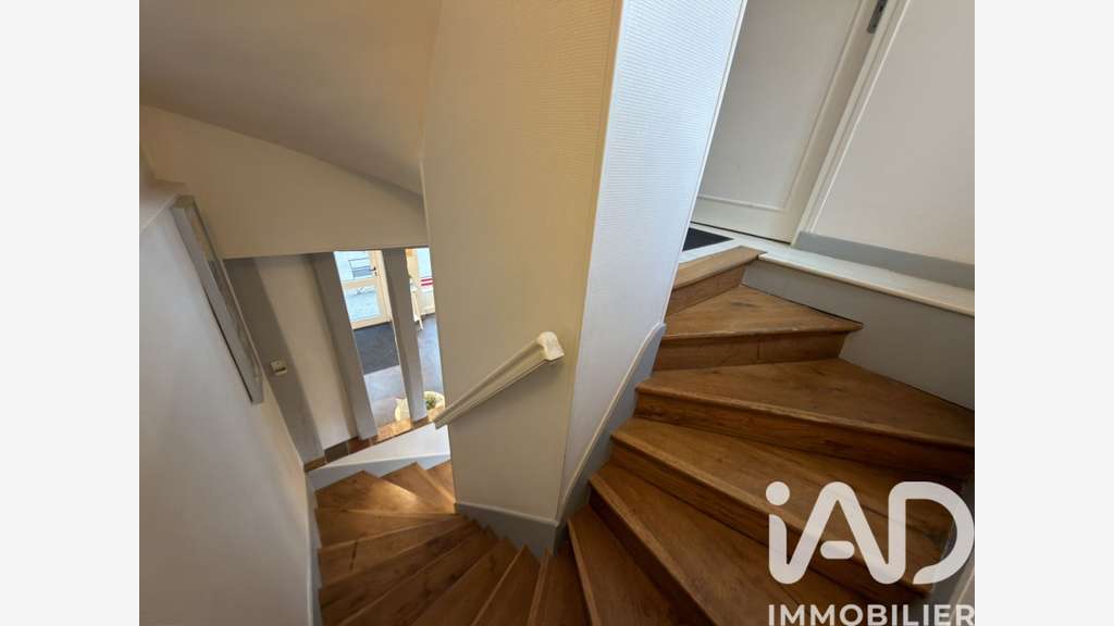 Vente maison de ville 110m² à Houdan centre