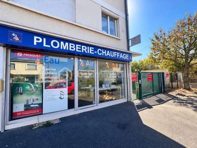 Vente local commercial de 53m² à Houilles