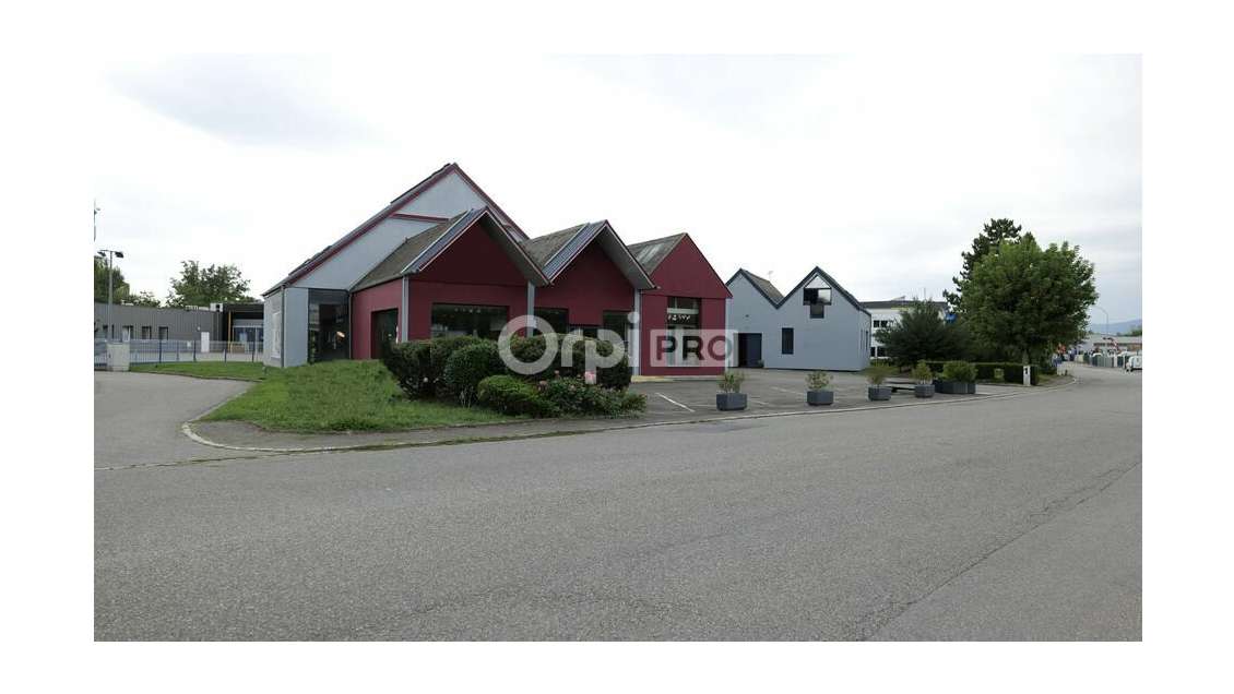 Local commercial 645m² à vendre à Bennwihr-Gare