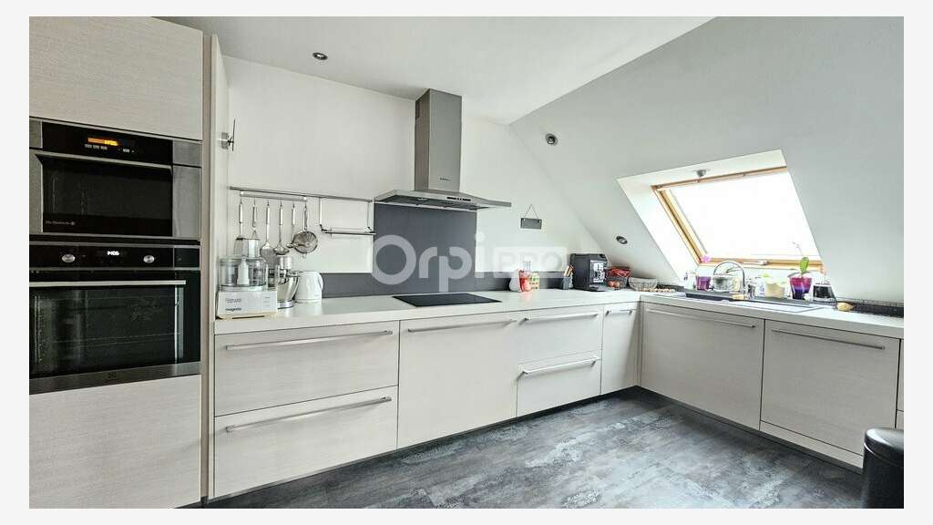 Local commercial 645m² à vendre à Bennwihr-Gare