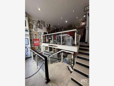 Vente local commercial 65m² Rue Massillon à Hyères