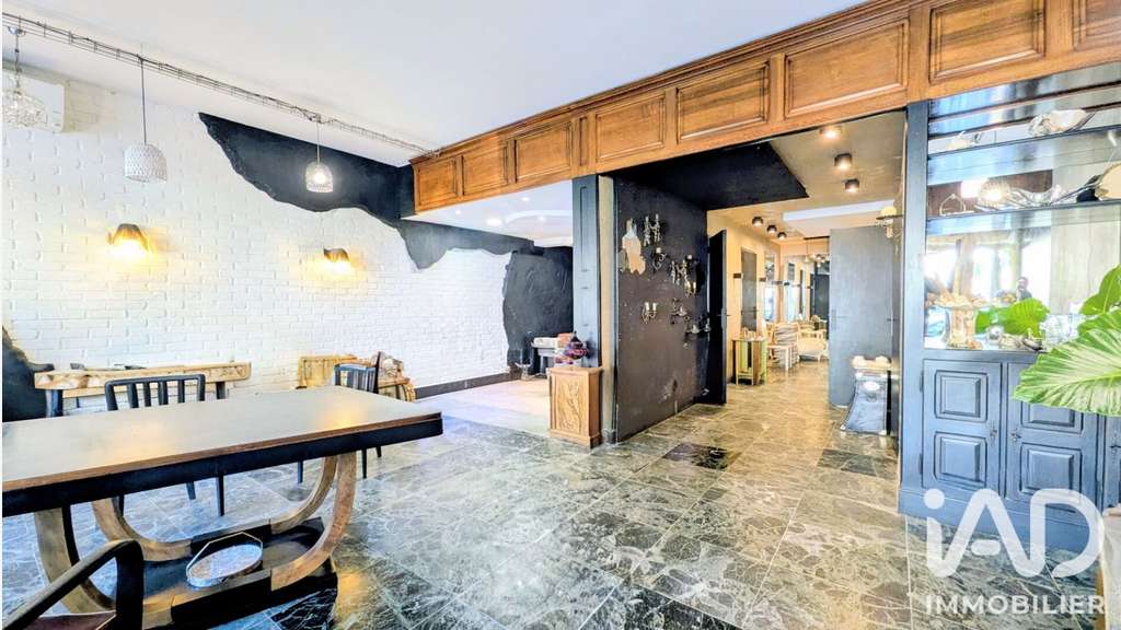 Vente local commercial 89m² à Hyères