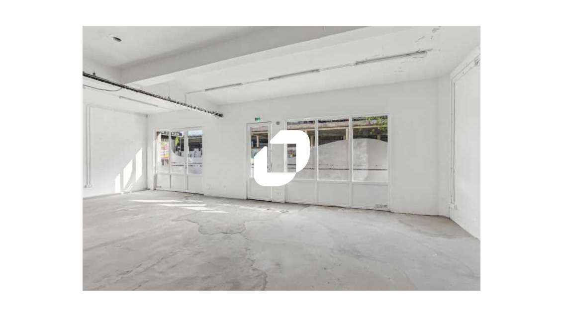 Vente Local commercial 123m² Issy les moulineaux