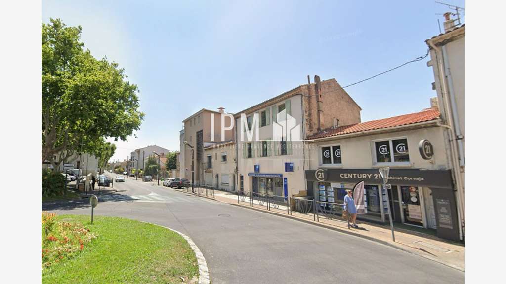 A vendre local commercial 45m² à Istres centre
