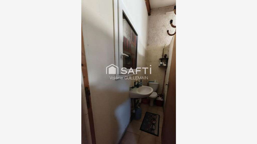 Vente murs commerciaux 52m² à Istres centre