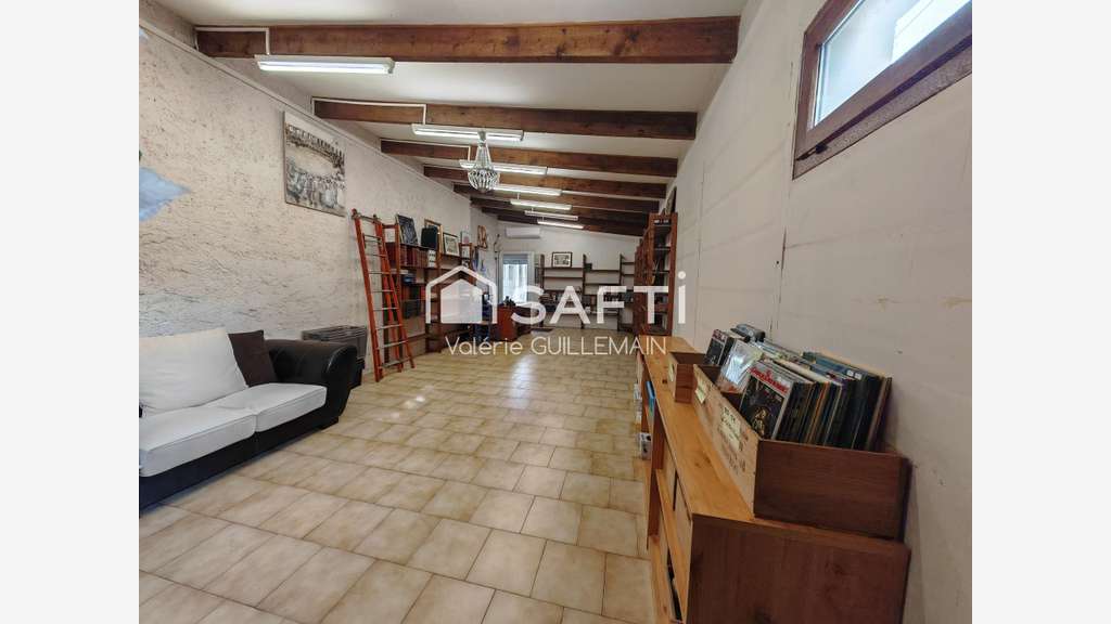 Vente murs commerciaux 52m² à Istres centre