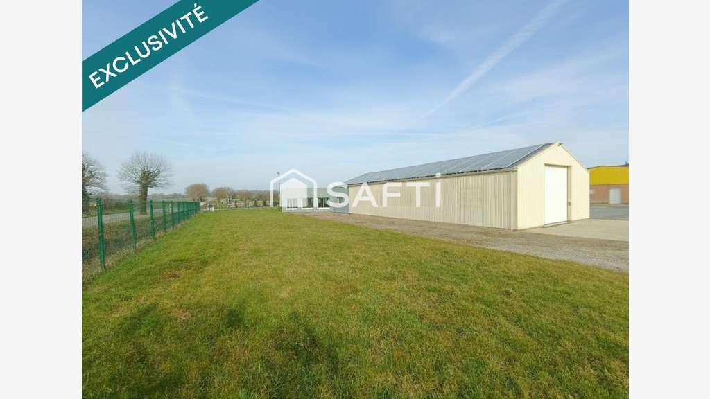 Local 370m² sur terrain de 2544m² ZA de Jans