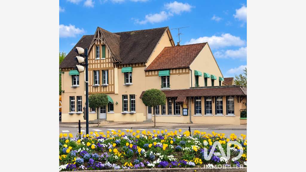 Local commercial à Joigny