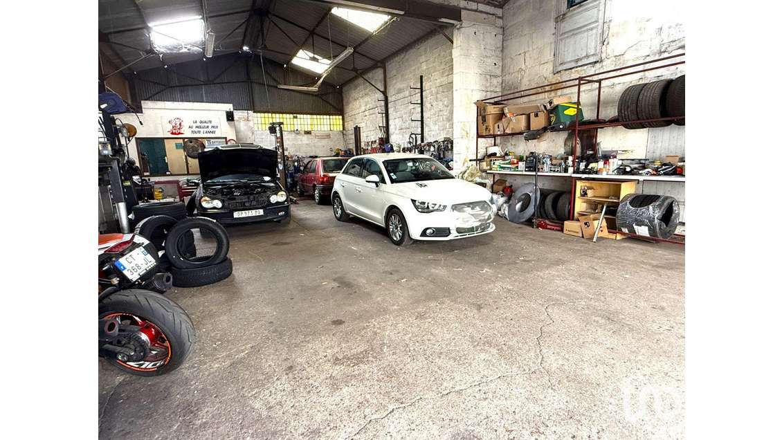 Murs commerciaux à Jonzac