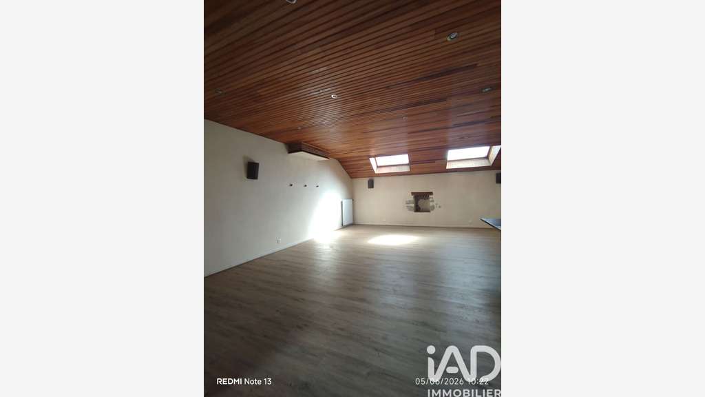 Vente murs commerciaux 132m² à Josnes