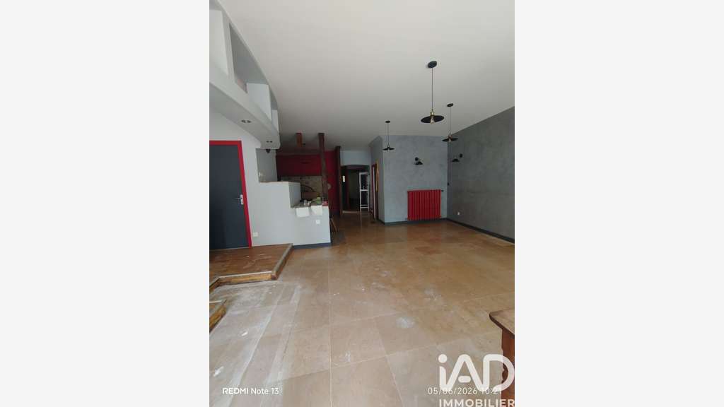 Vente murs commerciaux 132m² à Josnes