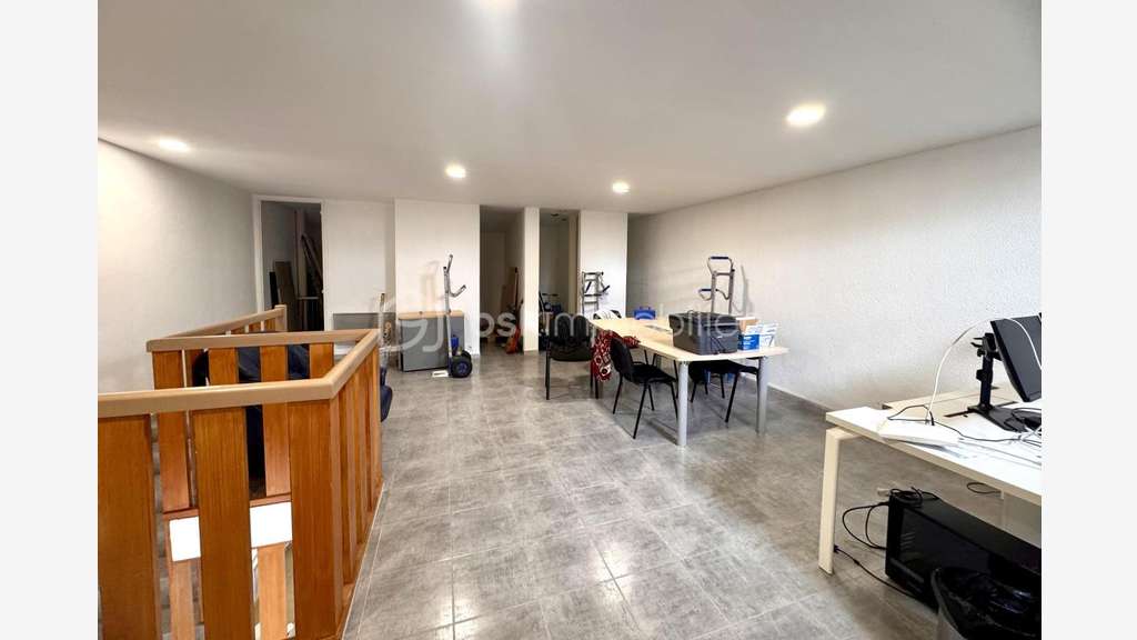 Vente local commercial avec étage, Joué-les-Tours