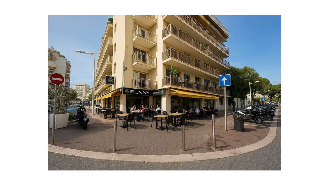 Murs local commercial à vendre à Juans les Pins