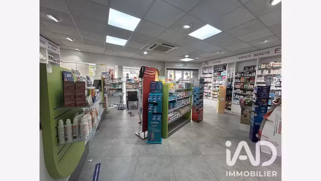 Vente local commercial pharmacie 116m² à Knutange
