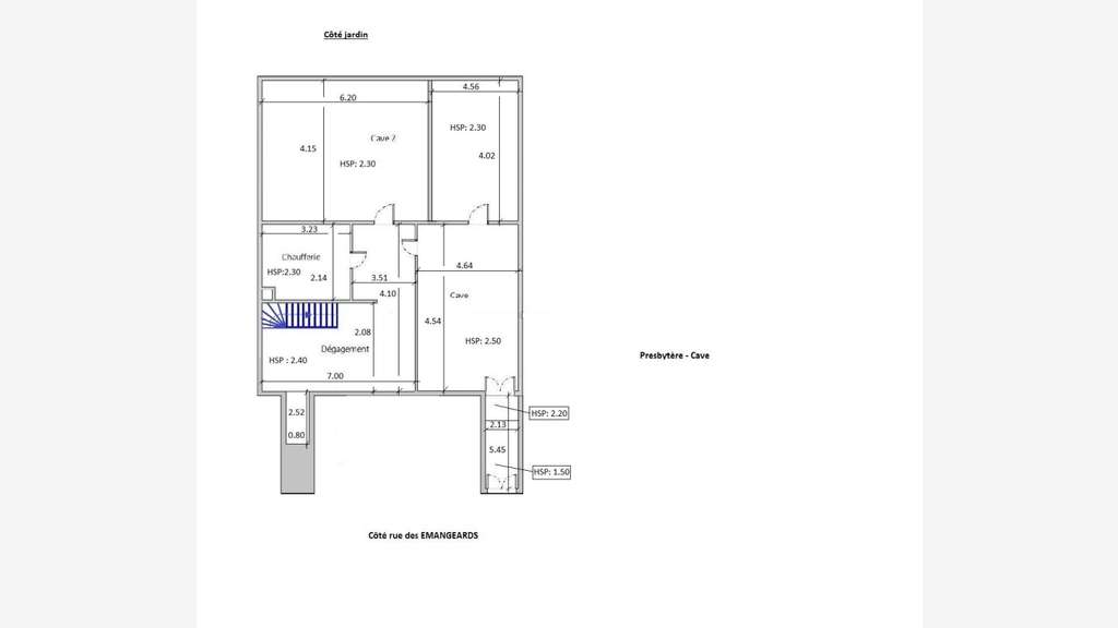 Beau presbytère à aménager en logements