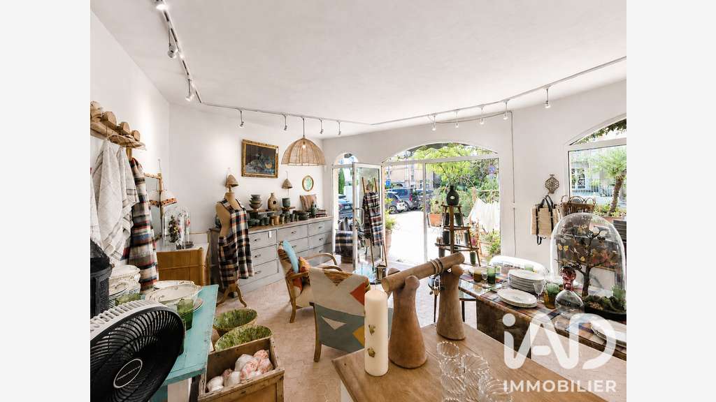 DAB local commercial 36m² à L'Isle-sur-la-Sorgue
