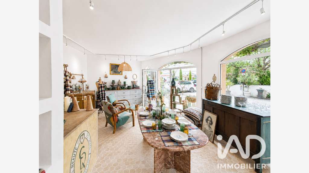 DAB local commercial 36m² à L'Isle-sur-la-Sorgue