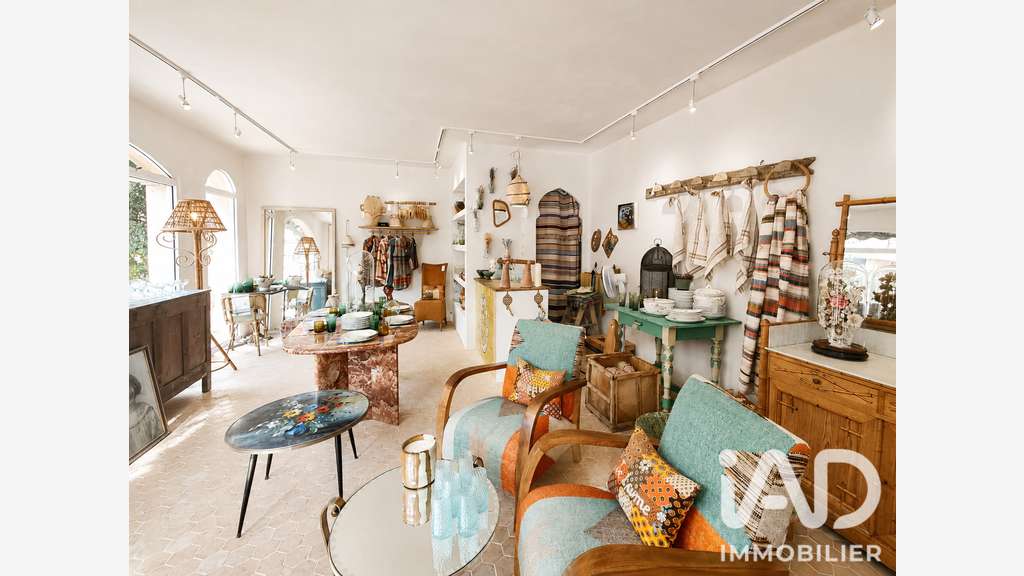 DAB local commercial 36m² à L'Isle-sur-la-Sorgue