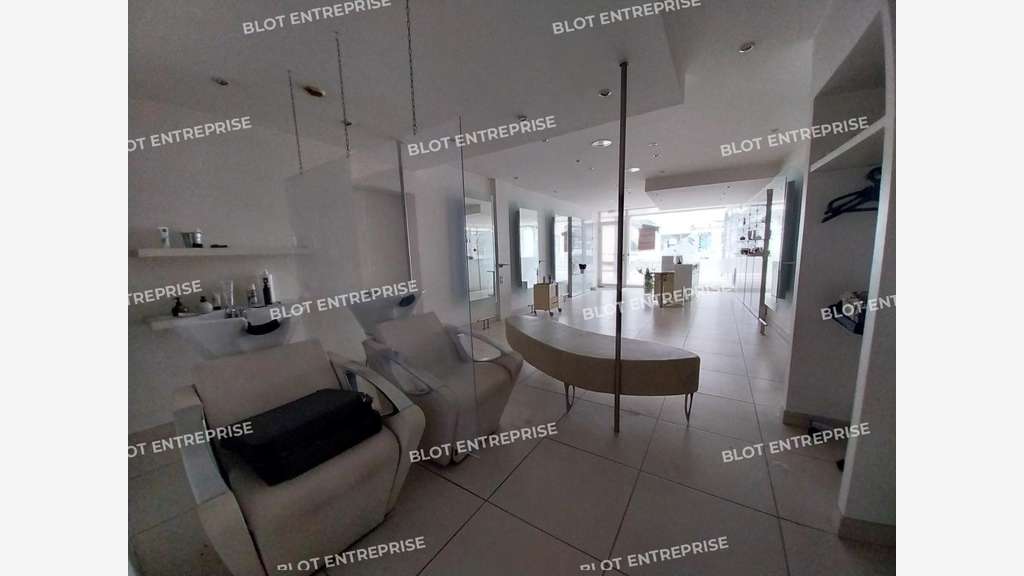A vendre locaux commerciaux 50m² à La Baule