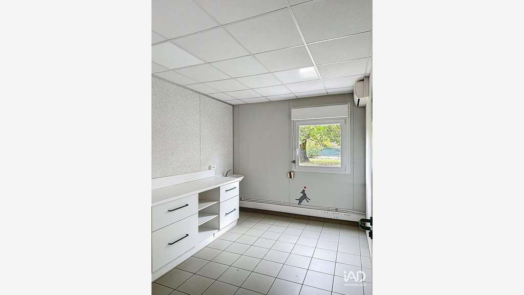 Local commercial à La Boisse