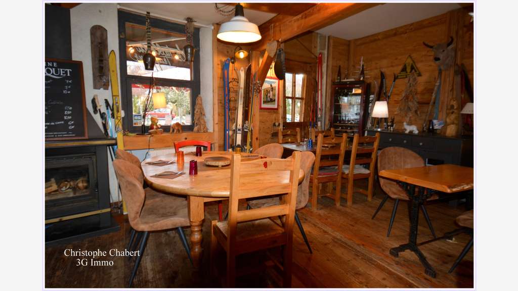 Vente local restaurant de 160m² à La Bourboule