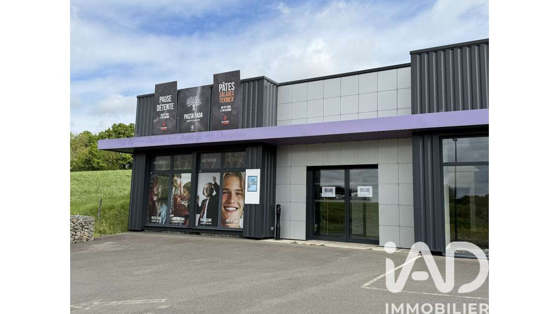 Cession droit au bail local 93m² La Châtaigneraie