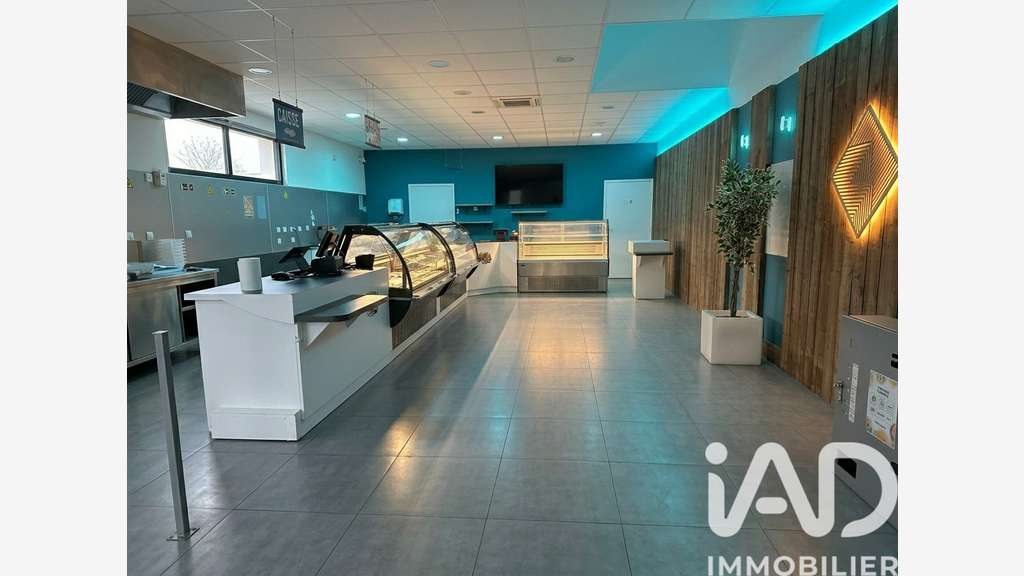 Cession droit au bail local 93m² La Châtaigneraie