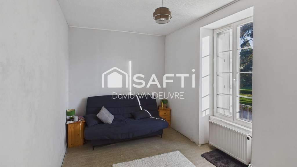 AV local commercial 429m² bel empl à La Châtre