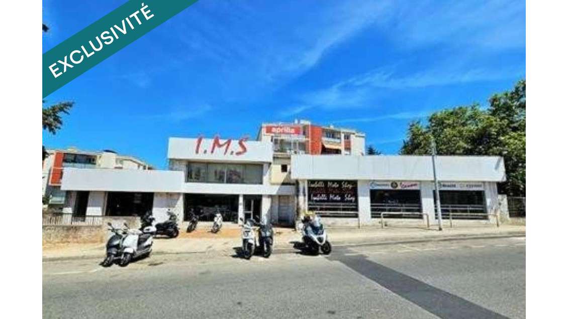 Exclu À Vendre local commercial 433m² à La Ciotat