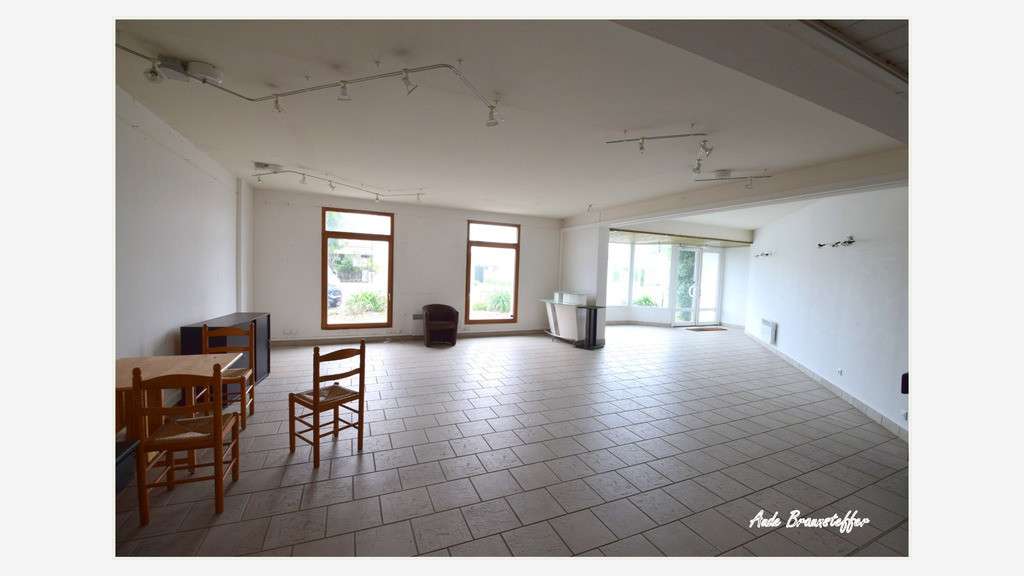 Local cial de 100m² à vendre à la Couarde sur Mer