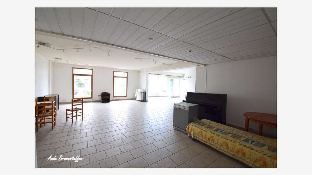 Local cial de 100m² à vendre à la Couarde sur Mer