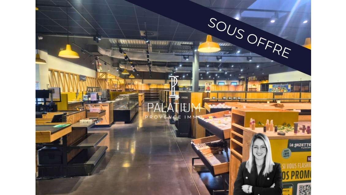 Local commercial en ZAC de La Fare Les Oliviers