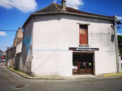 Vente local commercial 186m² à La Ferté-Alais