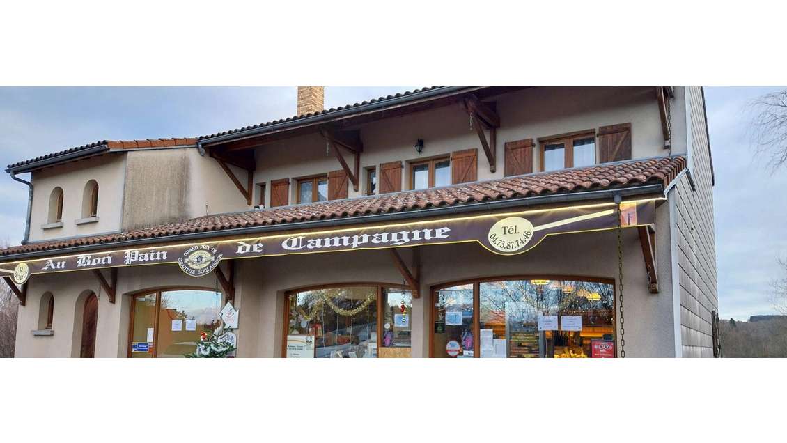 Vente murs commerciaux 370m² à La Goutelle 