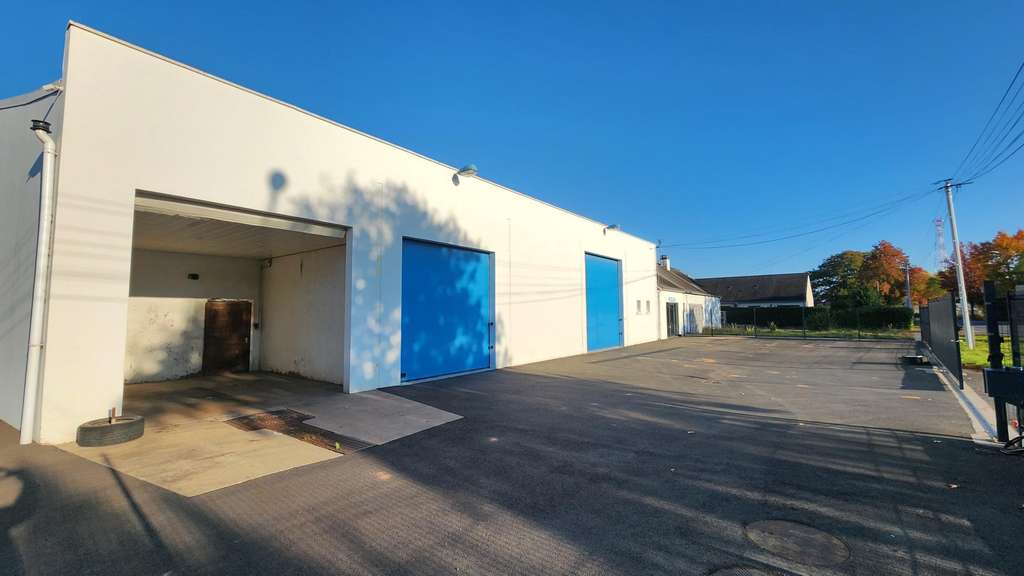 Vente local 450m² entre Chateaubriant et Nantes
