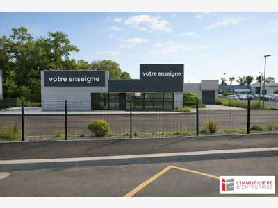 VENTE LOCAL COMMERCIAL 660 M² LA MÉZIÈRE