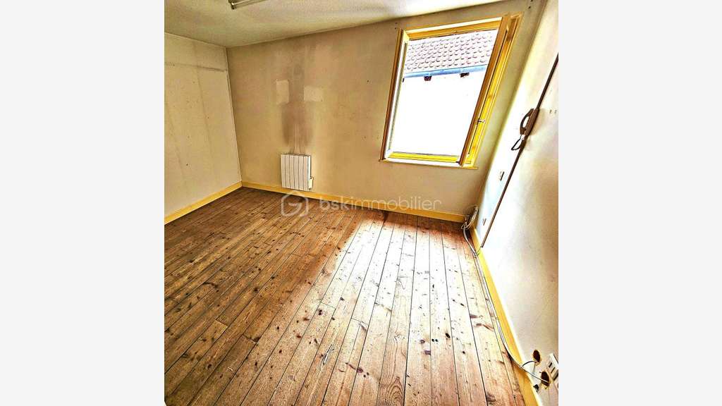 Vente local 106m² à La Pacaudière, bon emplacement