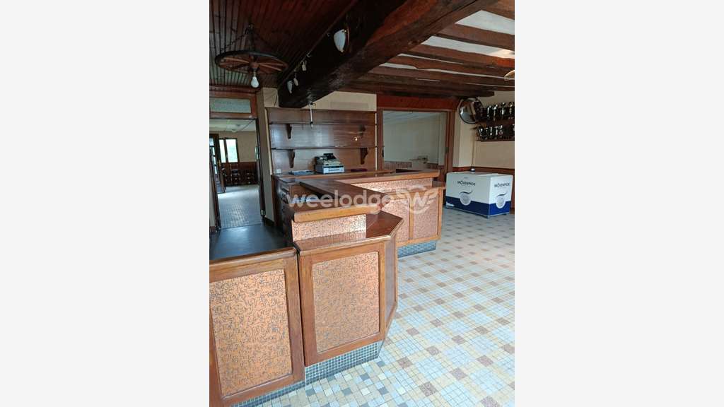 Ancien restaurant de 257 m²