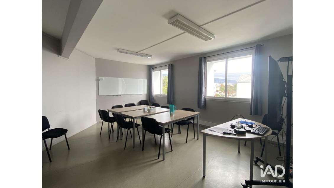 Murs commerciaux à La Possession